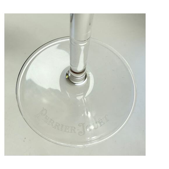 2 Signed Perrier Jouet PJ Champagne Flutes Belle-Epoque Anemone Crystal France - Picture 4 of 4